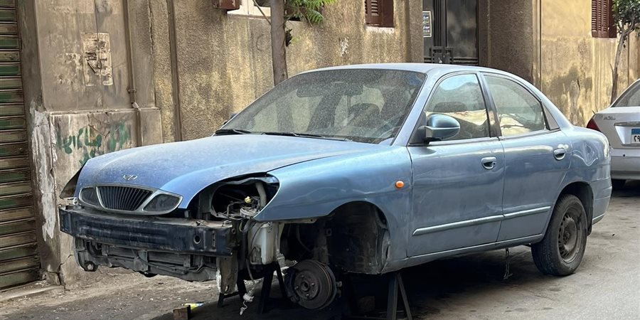 متحدث الروم الأرثوذكس بمصر يتعرض لحادث سير على طريق السويس (صور)